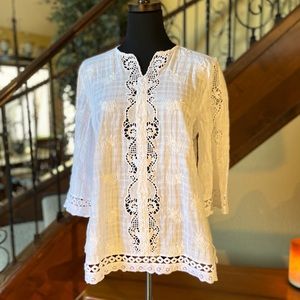 Chico’s White Cotton Embroidered Top